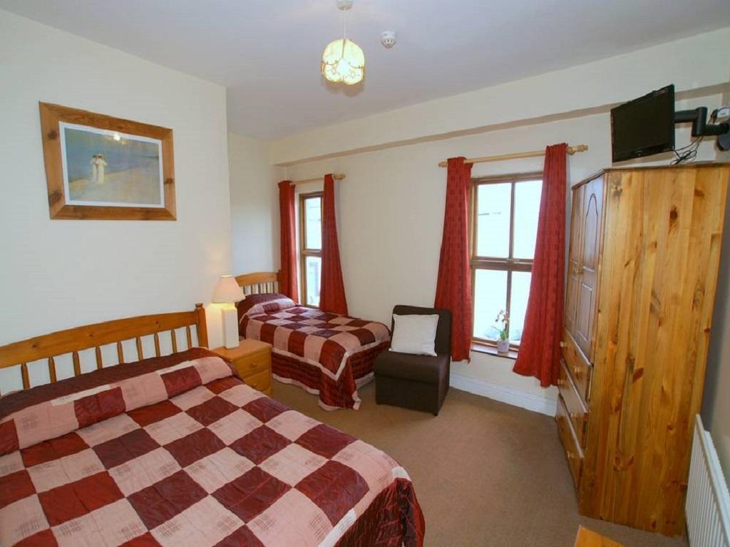 Lennonlodge Ramelton Exterior photo